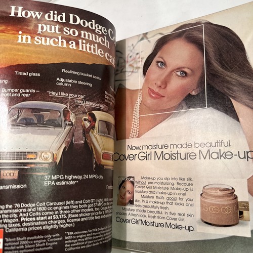 VTG Glamour Magazine: May 1976 - Christie Brinkley Fashion Cover - Picture 16 of 16
