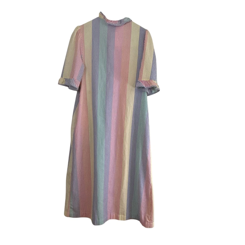 Saybury Nightgown Housecoat Robe Size 8 Rainbow Striped Seersucker 1/2 Zip Vtg - Image 2 of 4
