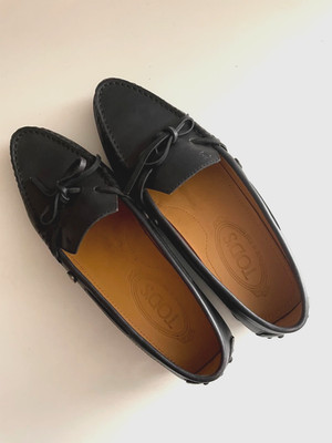 Auth. Tod's Leather Gommino Loafers Navy Moccasins Made in Italy Size 35.5/us6.5