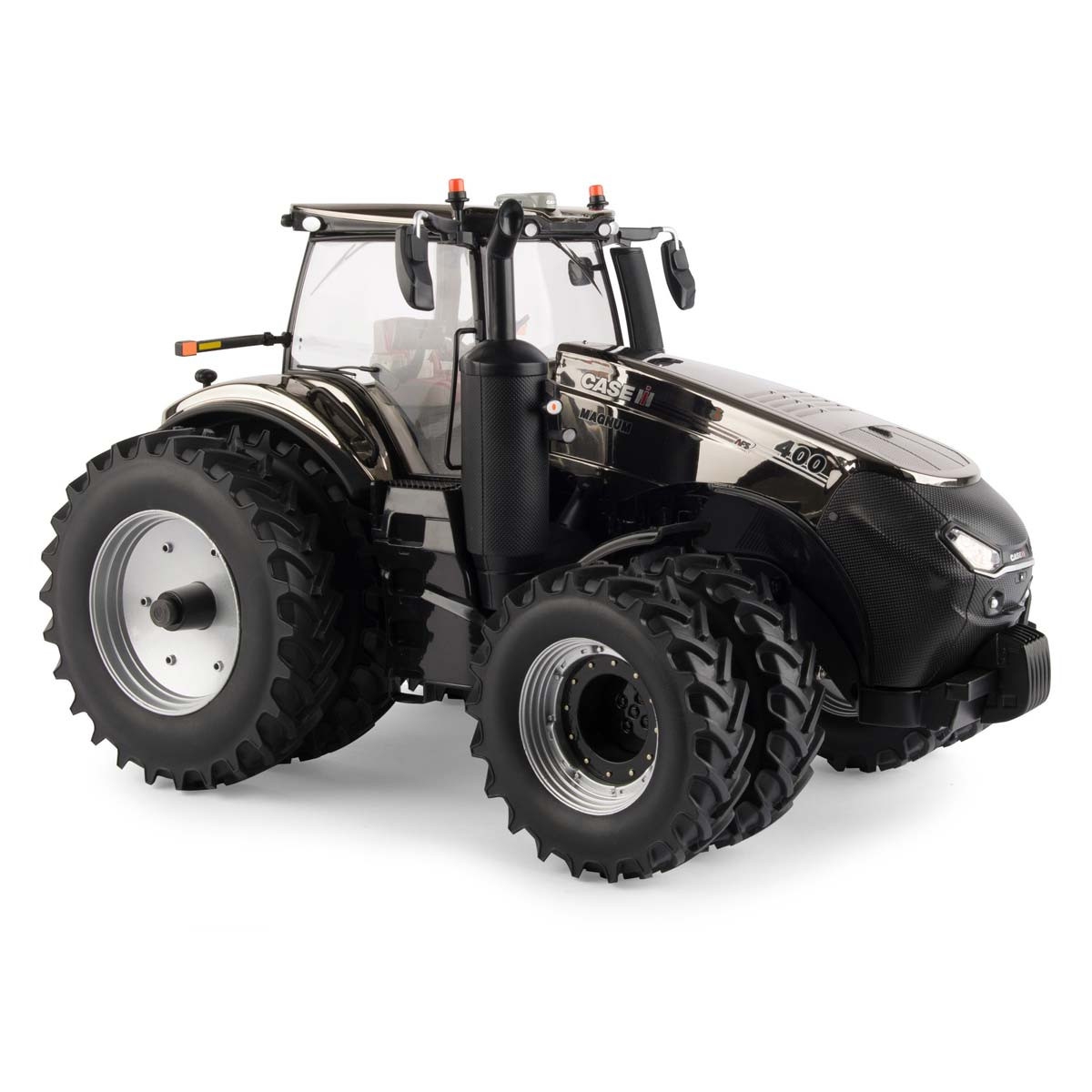 Корпус 1/16 IH Magnum 400 AFS ЧЕРНЫЙ ХРОМИРОВАННЫЙ CHASE by ERTL 44212