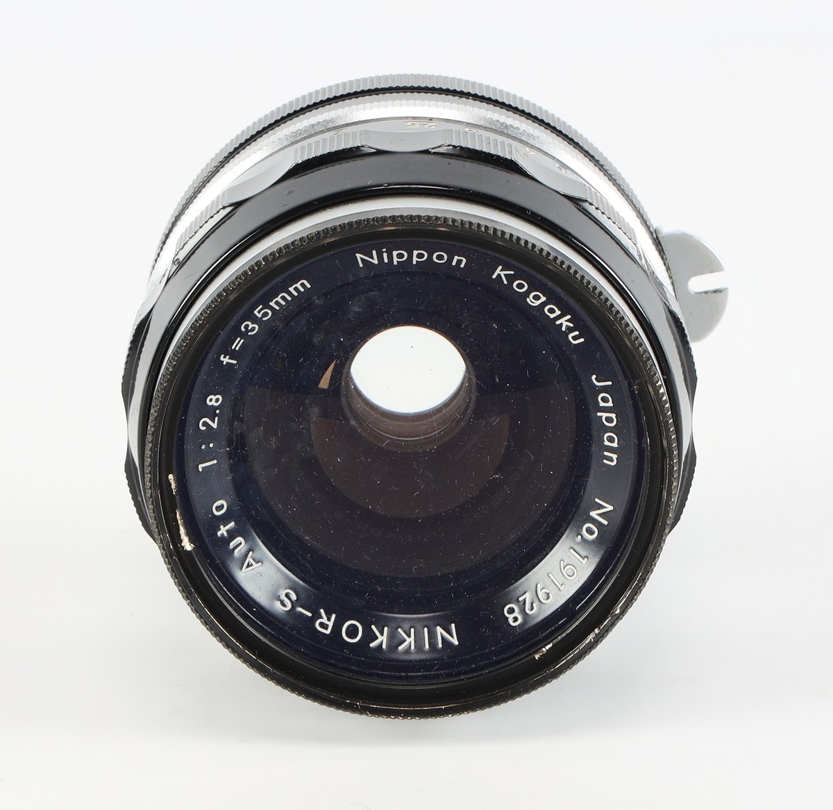 Nikon 35mm f/2.8 NIKKOR-S Auto Non AI Nippon Kogaku Japan Manual