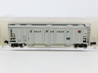 #ad N Scale Atlas 3731 GN Great Northern 3 Bay Covered Hopper #71518 $24.95