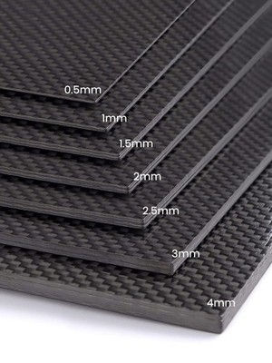 Carbon Platte 0,2mm 0,5mm 1mm Bis 5mm CFK Kohlefaser / Hochglanz / Größe wählbar