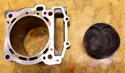 KTM 1290 Super Duke GT R 2017 2018 2019 2020 engine cylinder barrel liner piston