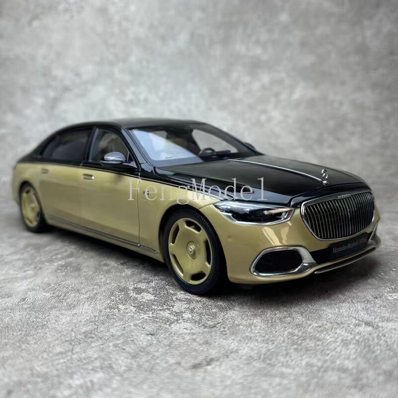 1:18 Scale Almost Real Mercedes-Maybach S680 2021 Car Model