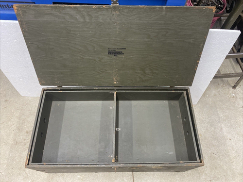 U.S. Army Foot Locker Texas Trunk Co. 32" W by 16" D by 13" H With Tray AT-03 - Picture 9 of 14