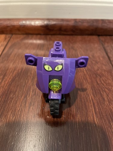 LEGO 6858 DC Comics Super Heroes Catwoman Purple Catcycle Motorcycle Only - Picture 4 of 6