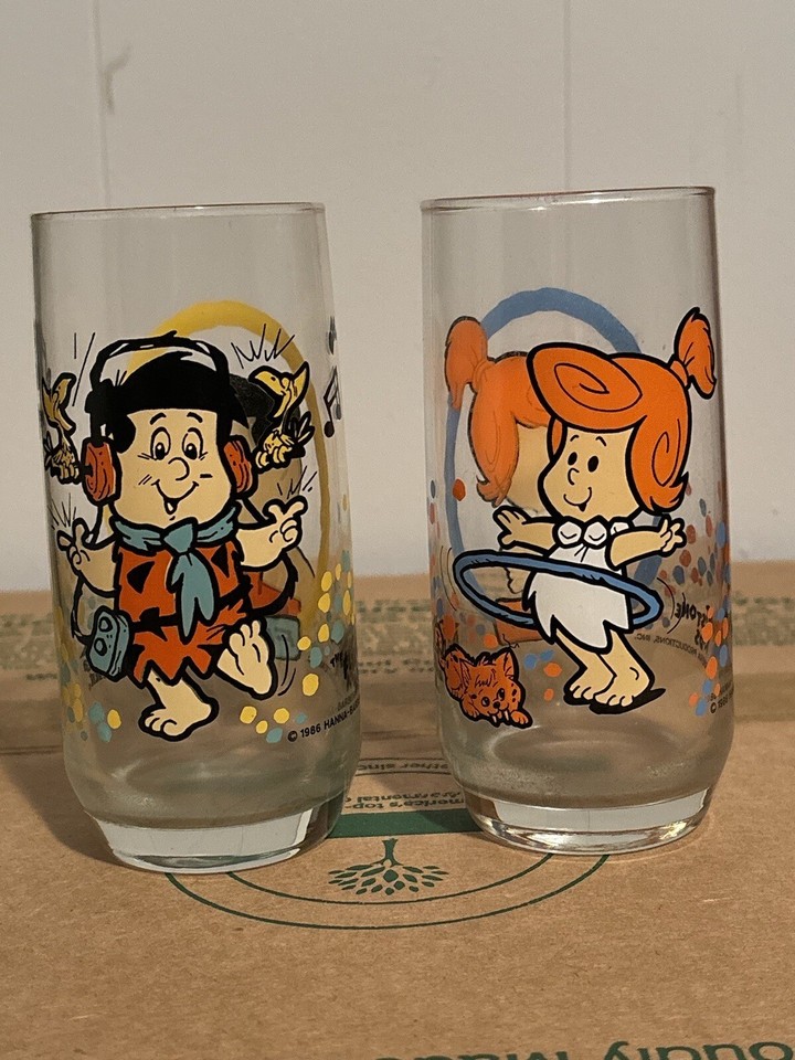 Collectible 1986 Pizza Hut Freddy and Wilma The Flintstone Kids Glass ...