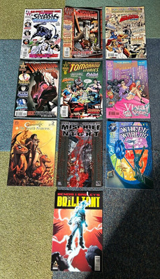 Mixed Lot Of 10 Vintage Comics ( NO 2 )