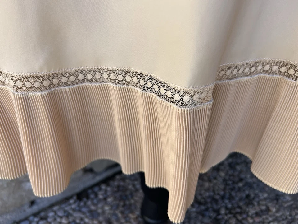 Vestido sin Mangas Vintage BARBIZON Talla S/M Borde de Encaje Bleige Bordado Excelente Foto 2 de 4