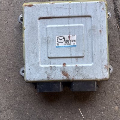 Engine ECM Electronic MAZDA 5 L3P6 18 881M