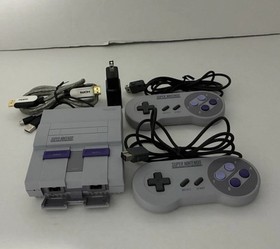 SNES Classic Mini Console with extra 200+ Super Nintendo games & 2 Controllers💫