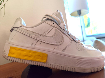 Nike Air Force 1 React Sneaker Low Weiß Gr. 38 Leder