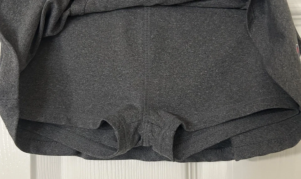 Pantalón corto deportivo Champion 2T gris carbón brezo para niñas pequeñas Foto 4 de 4