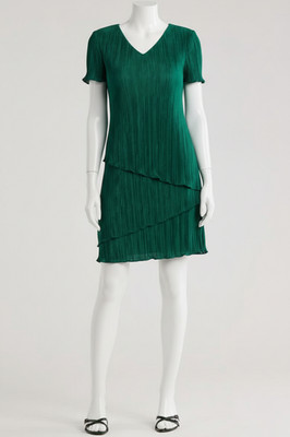 Connected Apparel Women's Green Plissé Tiered Dress Plus Size 18W