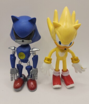  Sonic The Hedgehog  5'' Action Figures Metal Sonic and Super Sonic SEGA