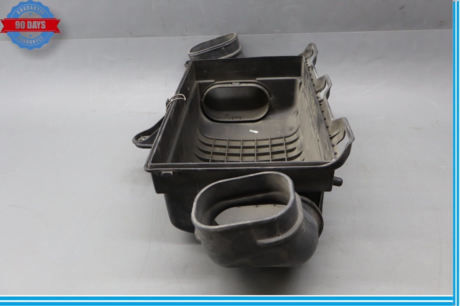 Maserati Quattroporte 2004-2008 Lower Air filter intake pipe Black