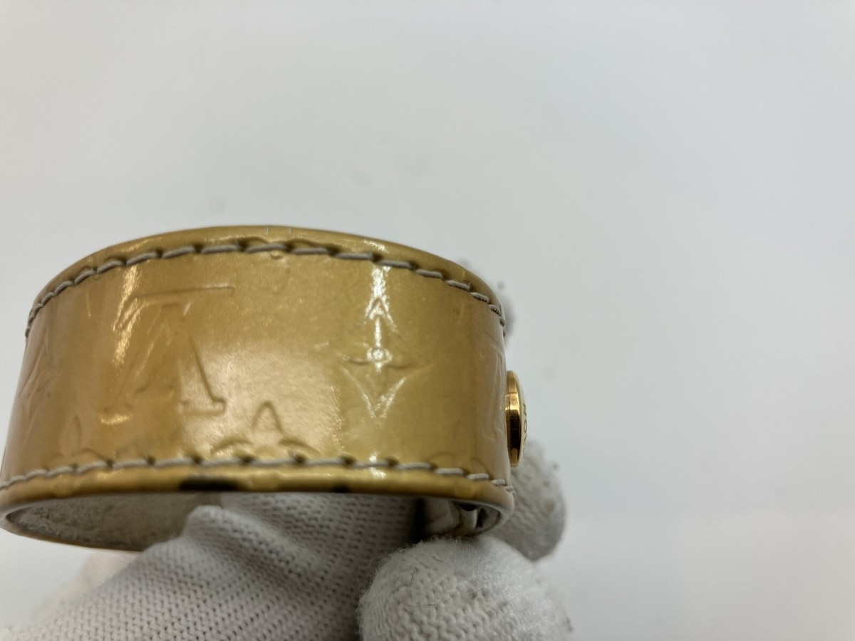 ルイ・ヴィトン エンボス バングル LOUIS VUITTON Vernis leather bracelet Length 23.5cm Width