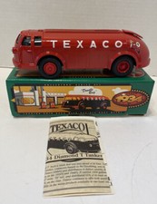 ERTL Texaco 1934 Doodle Bug Diamond T Tanker Truck Die Cast Coin Bank. Our U1382