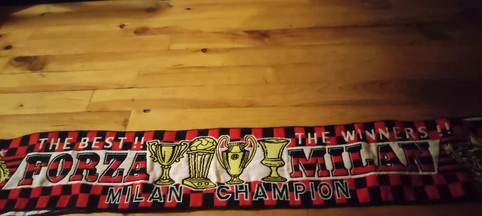 Echarpe Milan AC Vintage 90's - Photo 1/1
