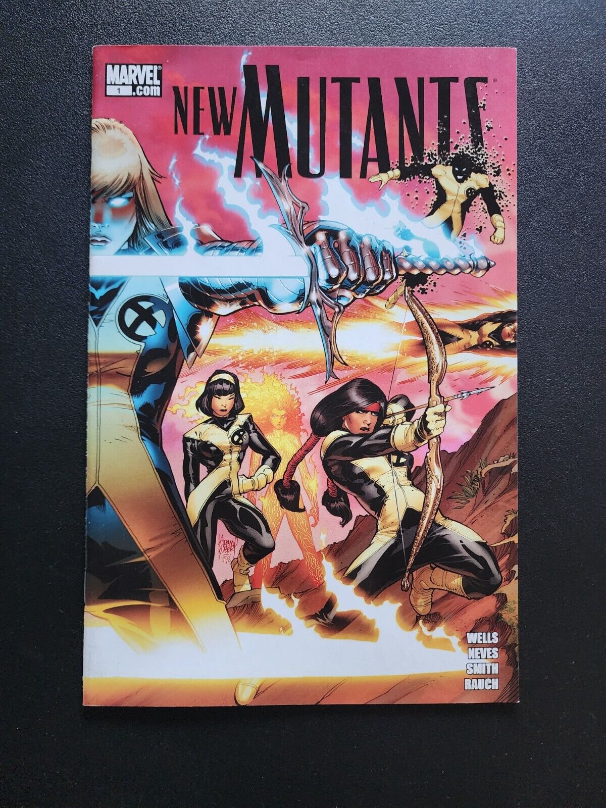 Marvel Comics New Mutants #1 July 2009 Adam Kubert Cover