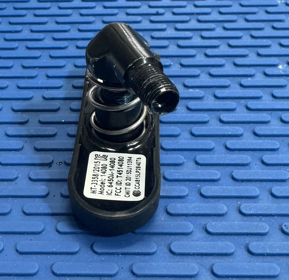 Sensor de presión de neumáticos GL1800 HONDA GOLDWING 2001-17 TPMS 39411–MCA–R32 OEM Foto 4 de 4