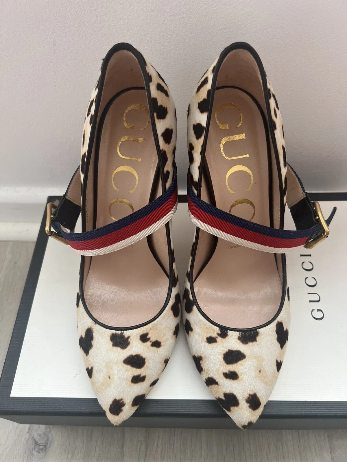 Escarpins imprimé léopard cheveux poney Gucci Sylvie Web Accent taille 37