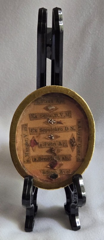 Sacred Devotional Christian Locket Containg Relics of 8 Saints circa 1860