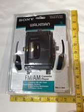 Vintage SONY WALKMAN WM-FX30 FM/AM RADIO CASSETTE PLAYER Made in Japan NOS NIB