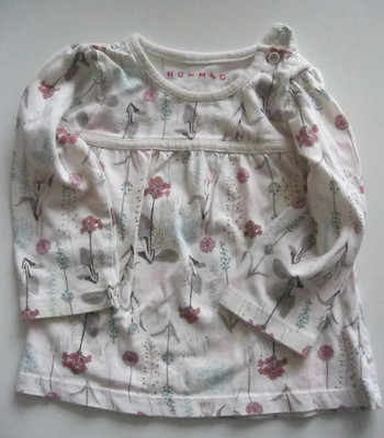 Muskatnuss (Morrisons) Cremefarben/Multi Blumen Langarm Kleid. Alter 6 - 9 Monate.