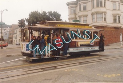 Cable Car in Richtung Russian Hill  San FrancisoUSA 90er Teile einer Sammlung-N