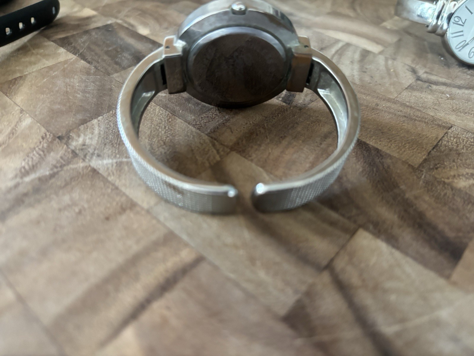 Watch Bundle Set Of 4 Not Test Need Batteries - image 10