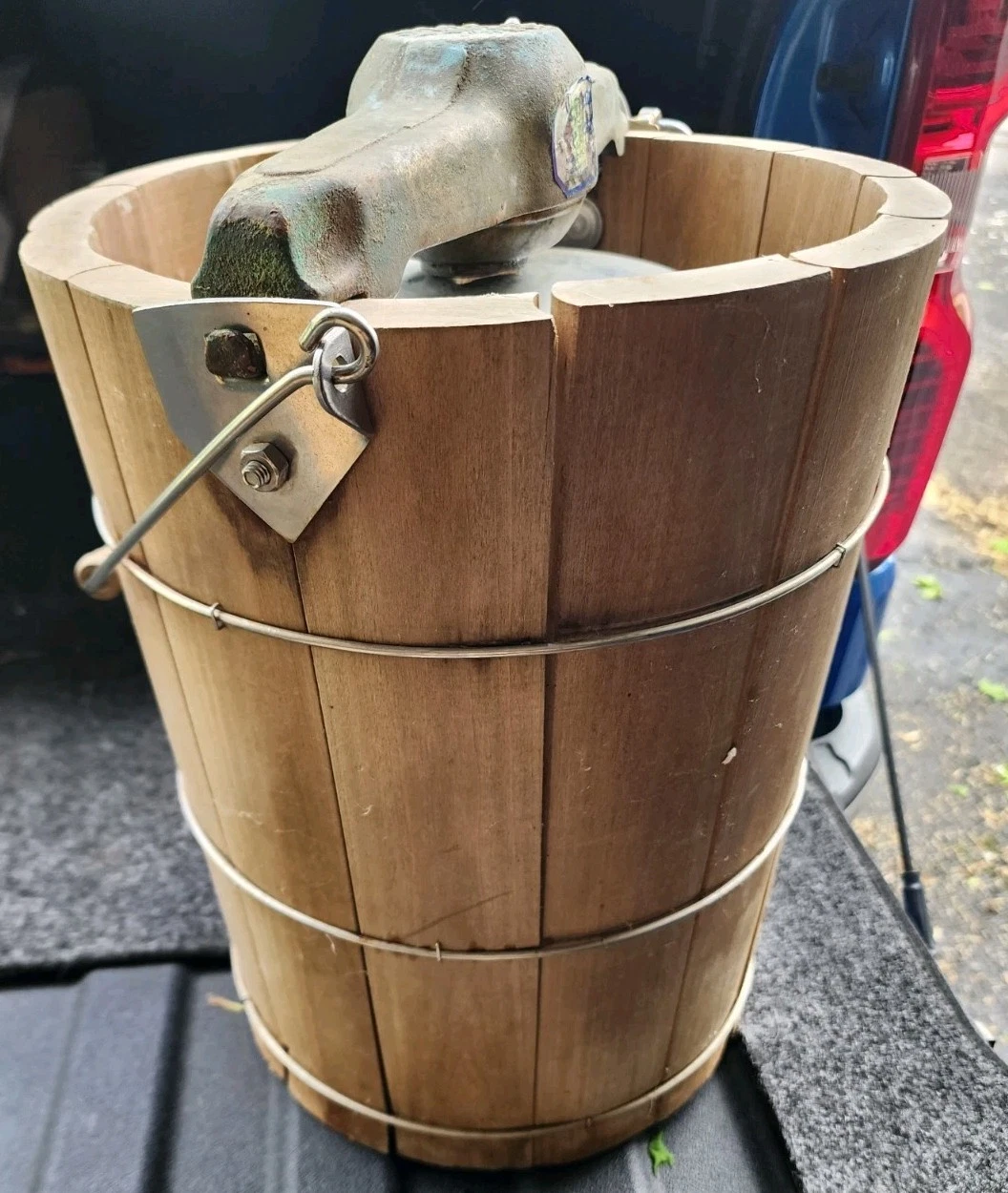 Country Freezer Manual Ice Cream Maker - Make Your Own Hand Crank Wooden Solid