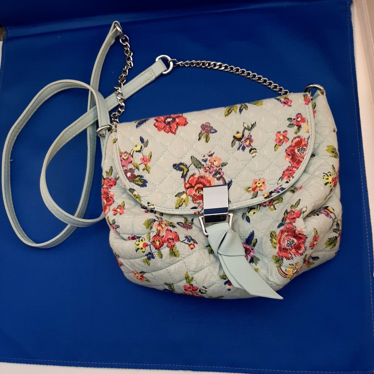 バッグ・カバンその他 Carson Shoulder Bag in Water Bouquet VERA BRADLEY Crossbody Bag Water Bouquet Carson Shoulder