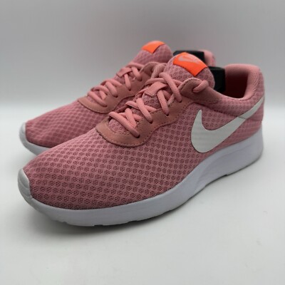 tanjun nike pink