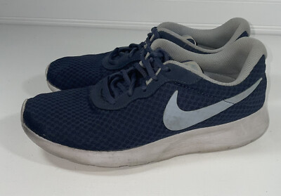 nike tanjun navy white