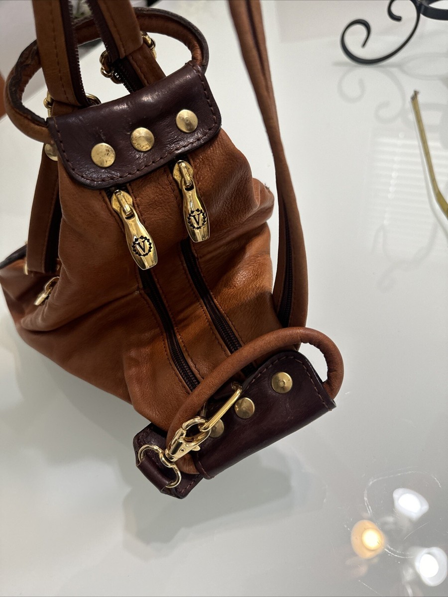 Valentina di Paola Genuine Leather Purse worn Crossbody  display picture 2