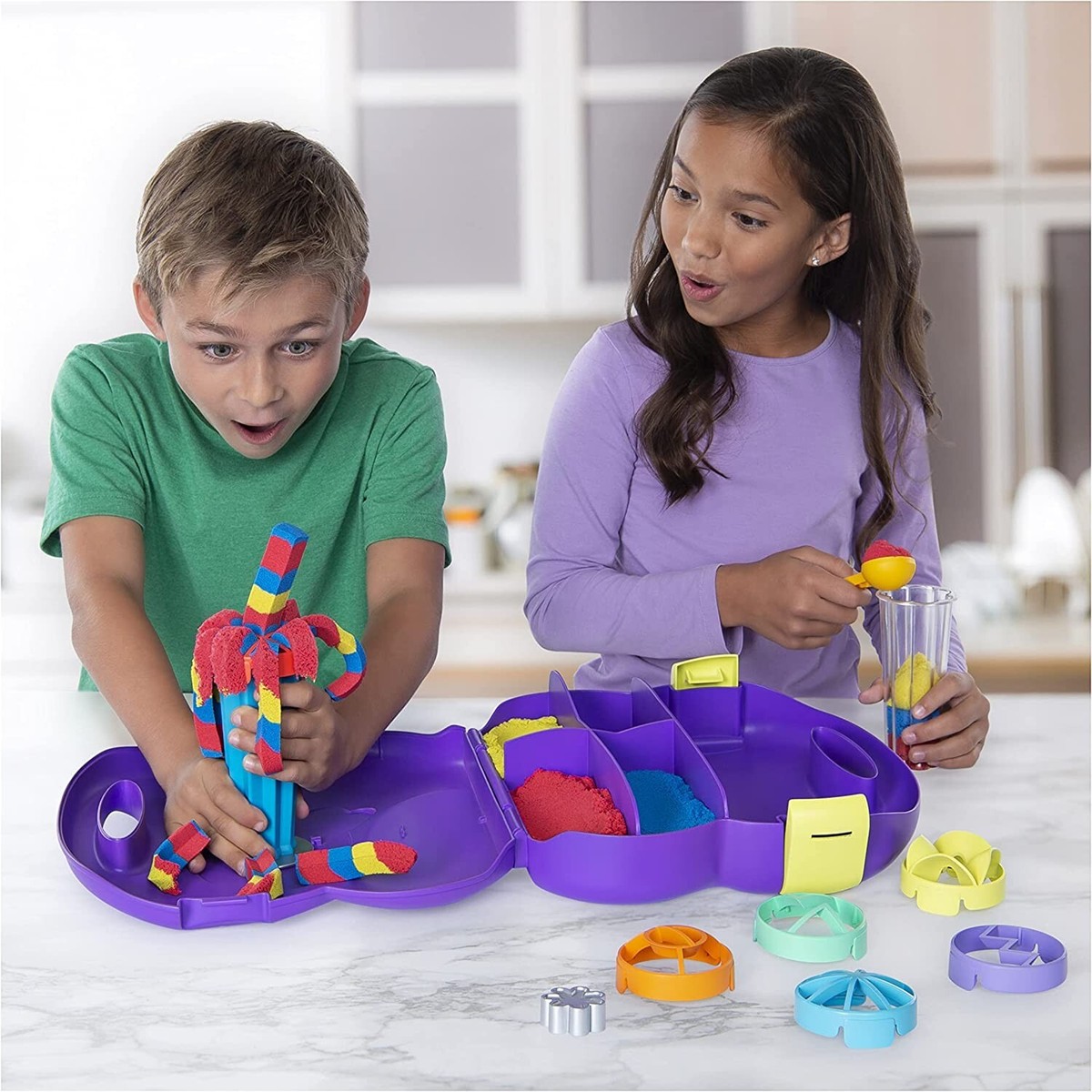 Kinetic Sand Sandwhirlz in Carry Case Sensory Toys Made With