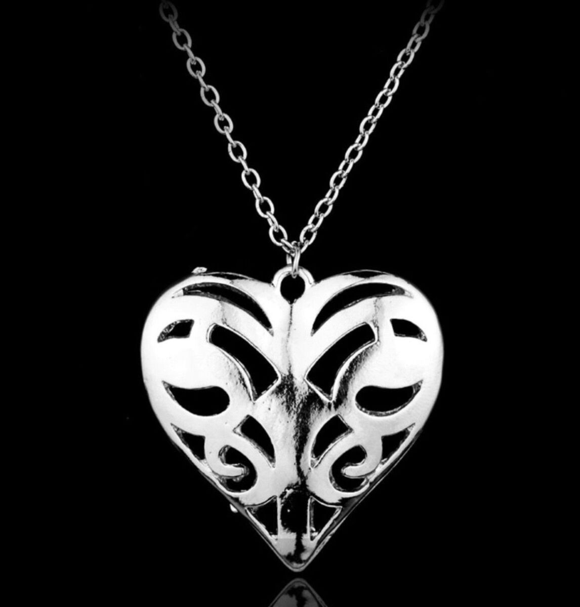 Heart Filigree Locket Necklace Caroline Forbes TV Series -  Sweden