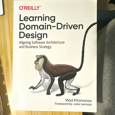 Learning Domain-Driven Design Vlad Khononov O'Reilly (2021, Paperback)