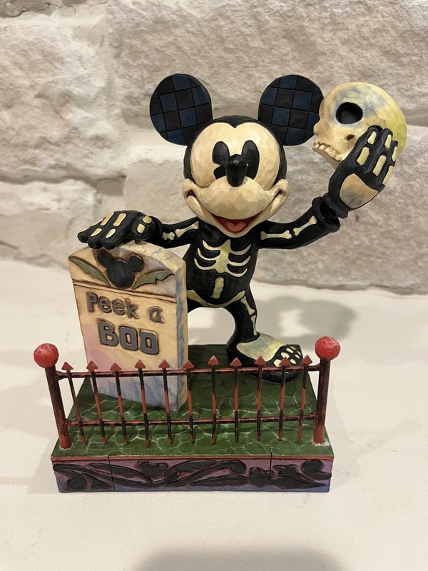 Jim Shore Disney Traditions Halloween Peek-a-BOO Mickey Mouse Halloween