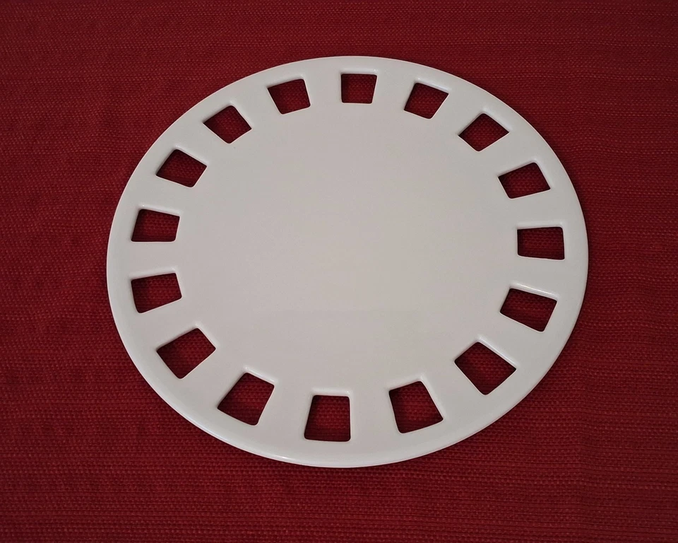 Southern Living at Home Dress Me Up Plate - Image 2 of 4