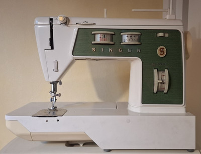 Singer Nähmaschine 784 mit Haube Anleitung und Pedal