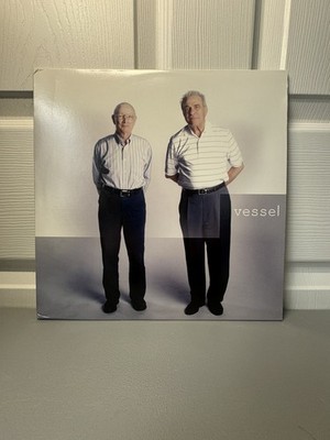 Twenty One Pilots Vessel LP (2014) Limited Edtion Clear Vinyl)