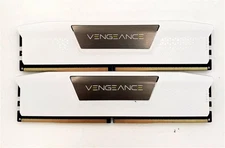 Corsair Vengeance 32GB (2x16GB) RAM DDR5 5200MHz White (CMK32GX5M2B5200C40W)