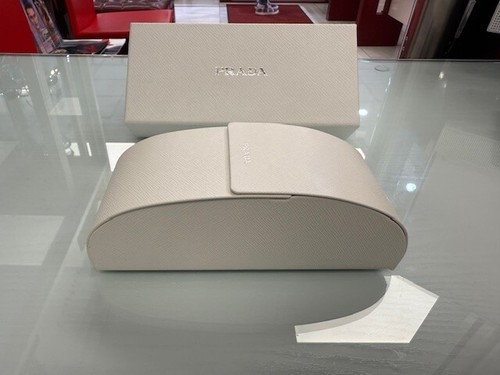 Prada XL Sunglasses Hard Case with Cloth Box White Authentic Magnetic - Picture 4 of 4