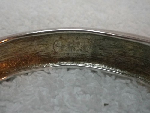 Premier Designs Silver Tone spring hinge bracelet - Picture 4 of 8