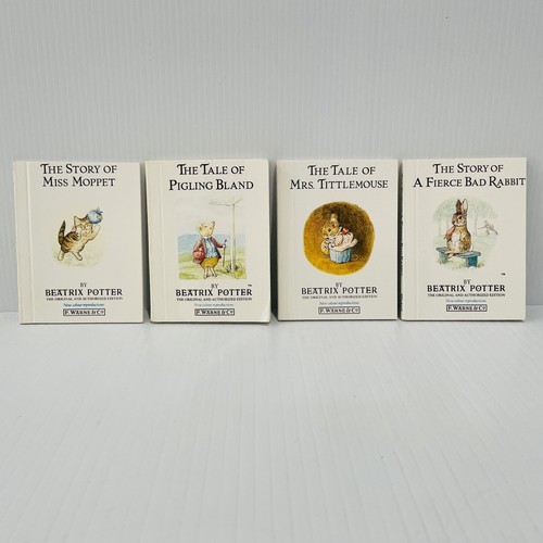 Peter Rabbit’s Bookshop - Full Set Of 23 Miniature Beatrix Potter Books - 1993 - Picture 11 of 24