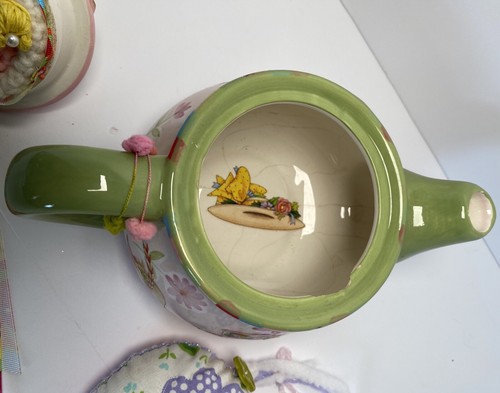 Sewing Tea Pot Notions Pin cushions Buttons 57 - Picture 6 of 18
