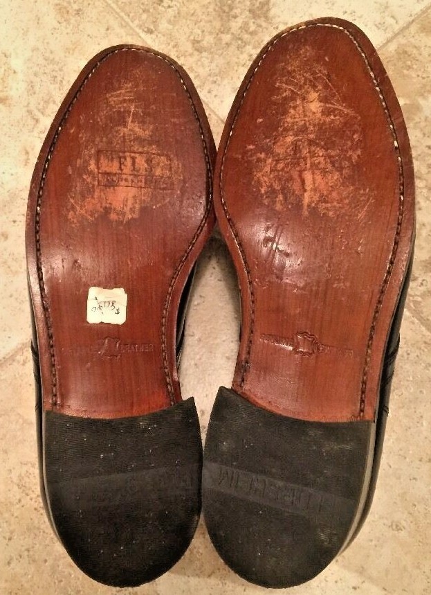 SAOLA Oxford Florsheim FLS in pelle nera stringata da uomo taglia 8 suola in pelle usata in ottime condizioni